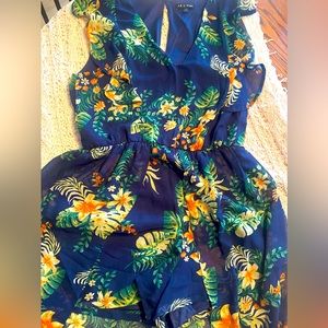 Nwt floral romper with sheer dressy overlay